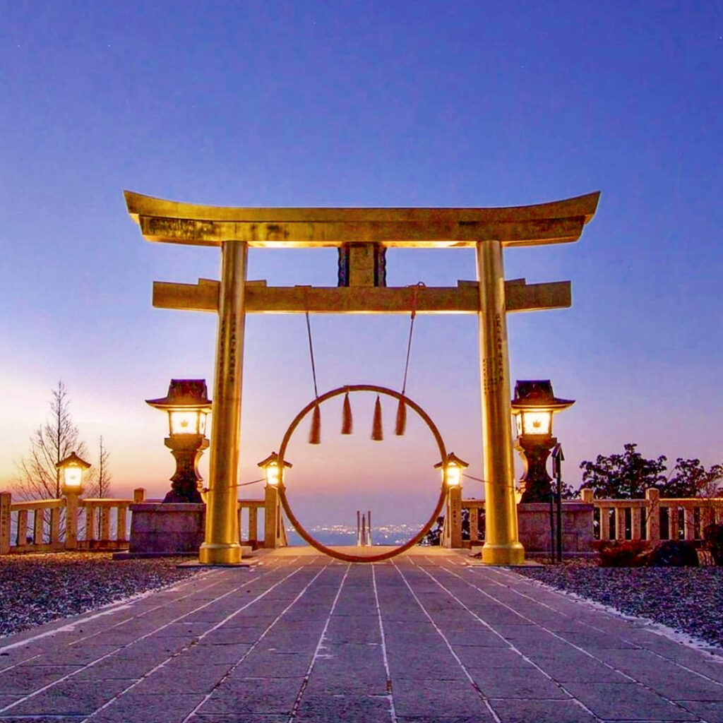 Torii gate of Akiba shrine　秋葉神社鳥居